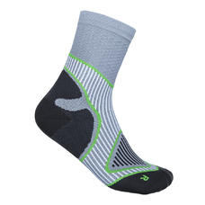 OUTDOOR PERFORMANCE MID CUT SOCKS MEN